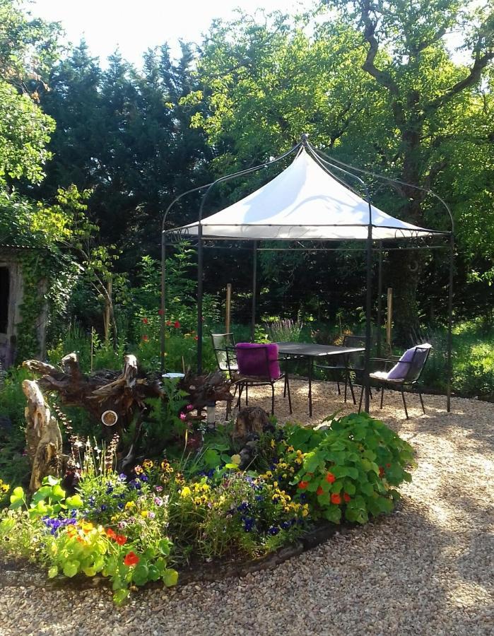 The House Of Lavender Bed & Breakfast Queaux Exterior photo